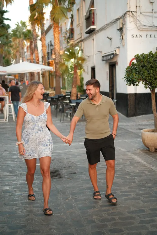 Couple photoshoot on the Costa de la Luz