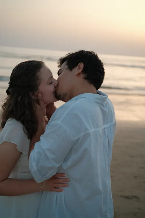 Surprise proposal photoshoot