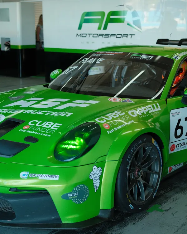 Racing car in the pit lane in Jerez